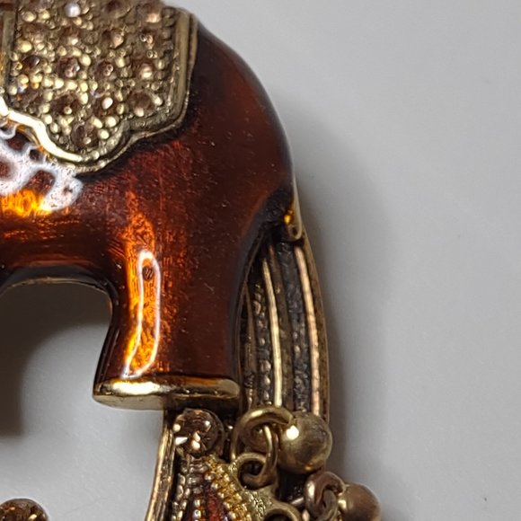 Gold Tone And Orange Dangling Bead Lucky Elephant Brooch - Picture 9 of 16